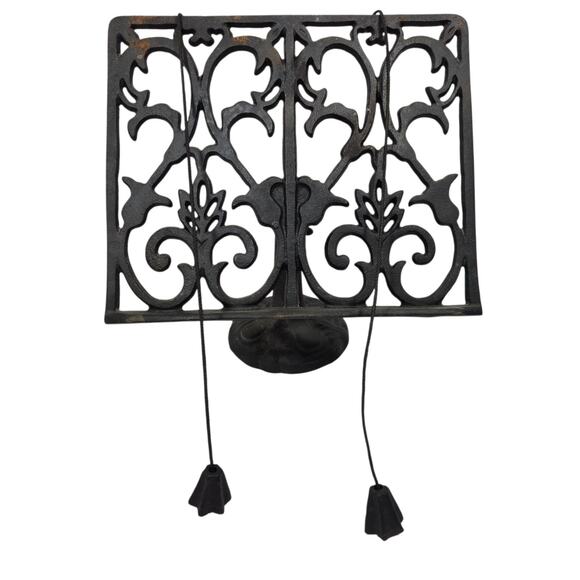 VTG CAST IRON METAL COOKBOOK BOOK BIBLE STAND RECIPE HOLDER STAND KITCHEN DECOR - Picture 1 of 11